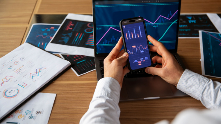 QUANDO NÃO EXISTIA UM MANUAL: REFLEXÕES SOBRE A IMPLANTAÇÃO DE OPERAÇÕES COM ATIVOS VIRTUAIS EM INSTITUIÇÕES FINANCEIRAS